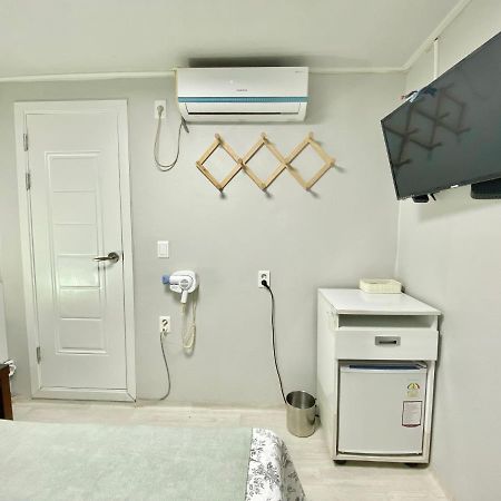 Jibida Urban Inn Сеул Екстериор снимка