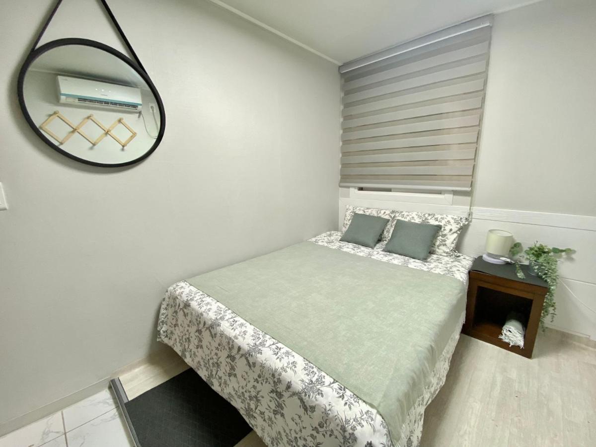 Jibida Urban Inn Сеул Екстериор снимка