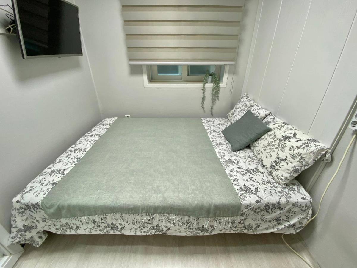 Jibida Urban Inn Сеул Екстериор снимка